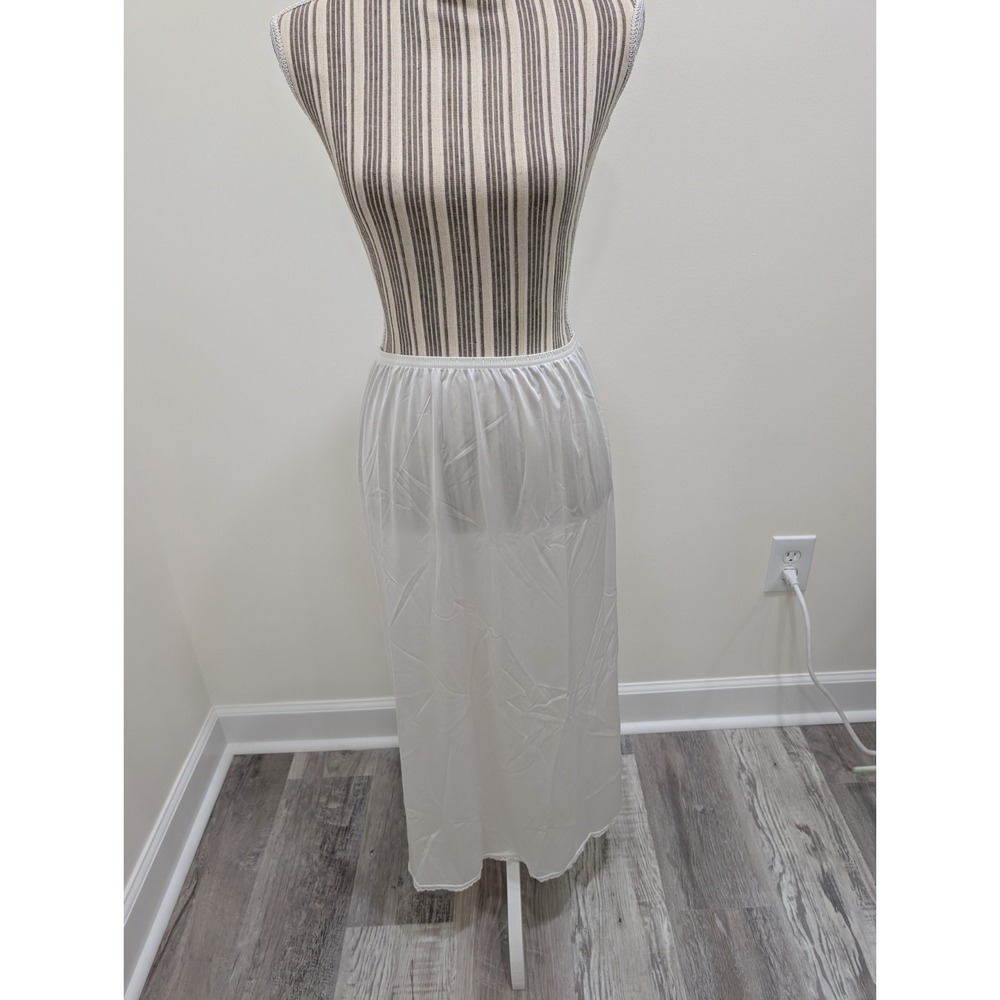 Vintage Vanity Fair Maxi Slip Skirt Womens Medium White Nylon Lace Trim Slit